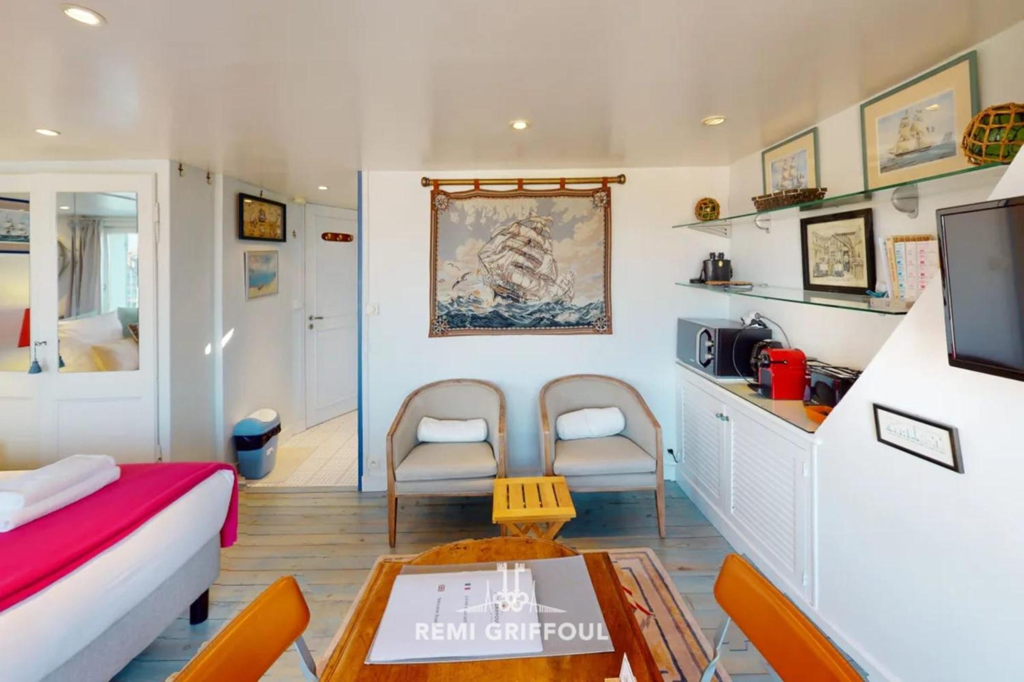Racing The Wind Breathtaking Port View 2 Pers Honfleur Exterior foto
